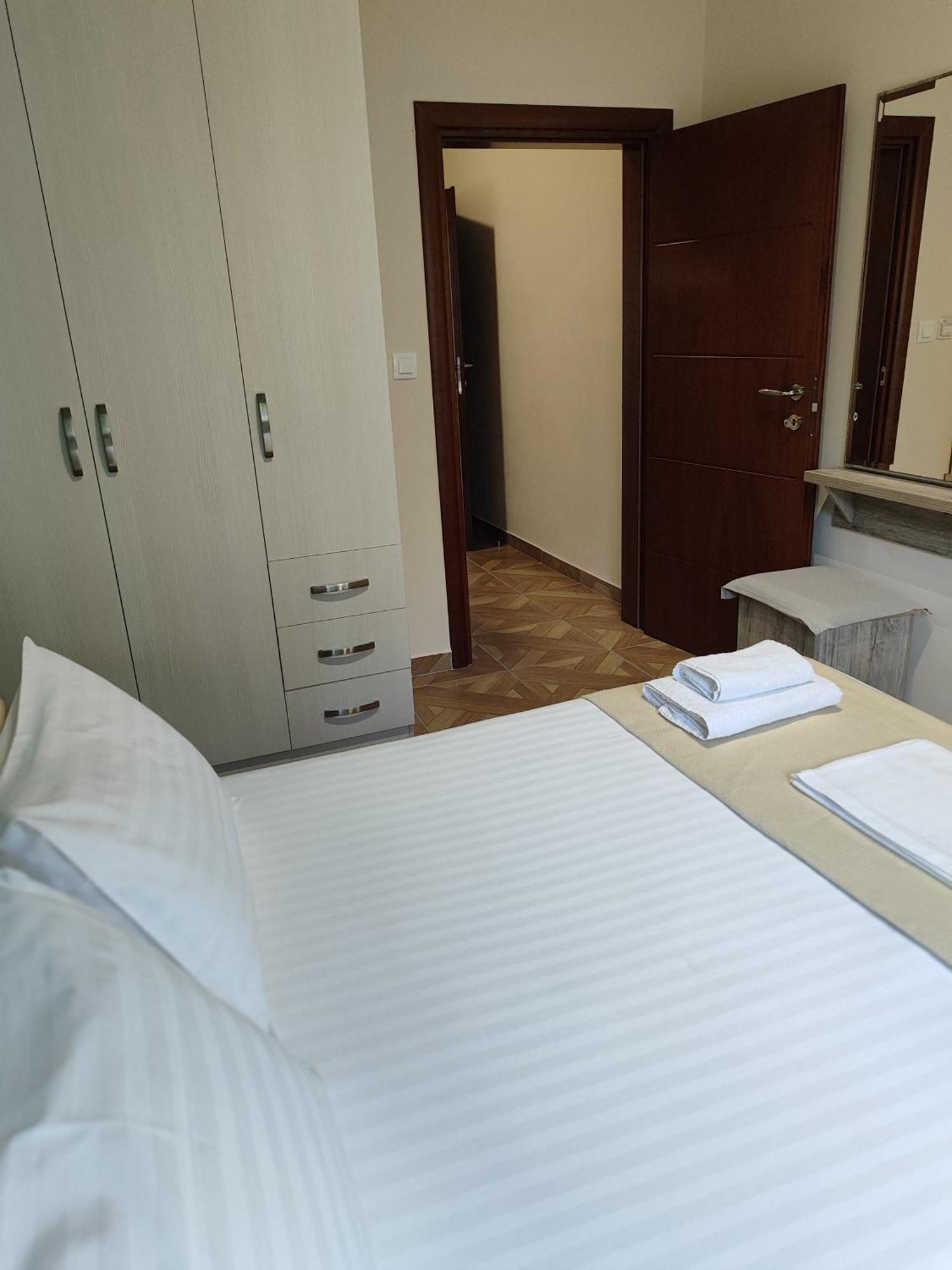 Dagos Rooms Dhermi Luaran gambar